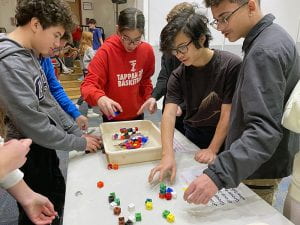 Eighth graders try hands-on engineering activities